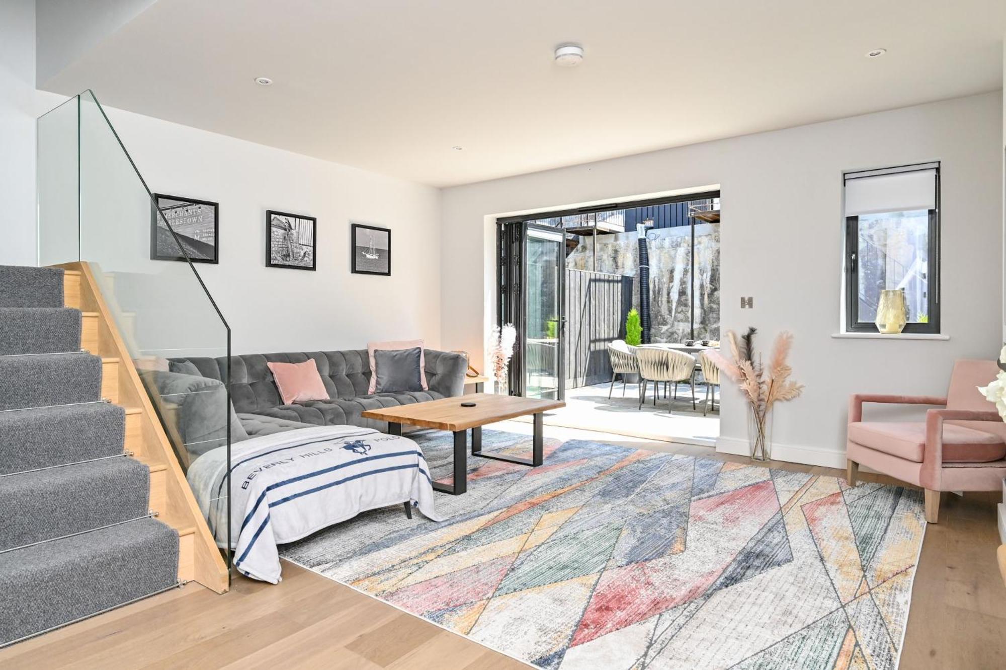 1 The Nest - Luxury Modern House Nr Beach & Bars With Sea Views & Free Parking Vila Charlestown  Exterior foto